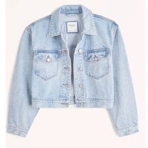 Abercrombie 90s Drapey Denim Jacket